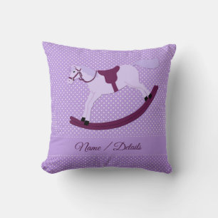Lägg till textändring Namn Mauve Rocking Horse Pil Kudde