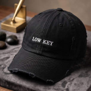 Lågkey Vintage Distressed Svart Basebollmössa   Mi Broderad Keps