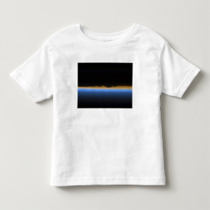 Lagrar av jord atmosfär tee