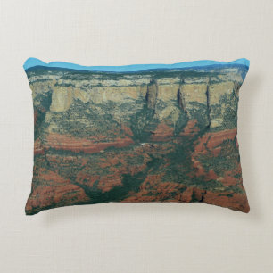 Lagrar i Red Sten i Sedona Arizona Prydnadskudde