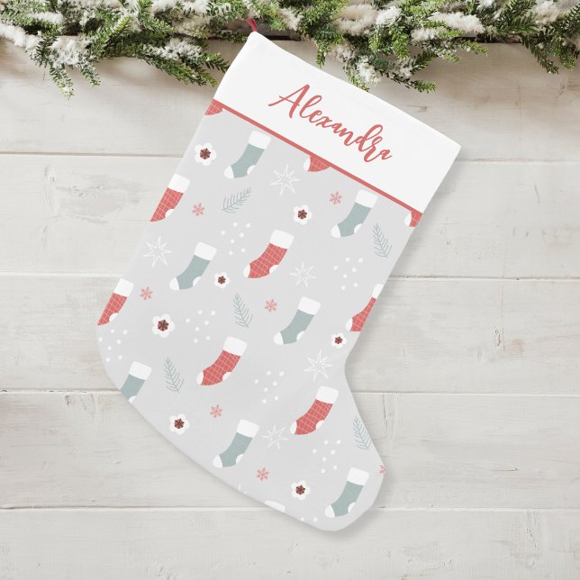 Lagring av eget namn för julklapp i Mönster Liten Julstrumpa (Click "Personalize this Template" to easily add a name to this cute Christmas stocking.)