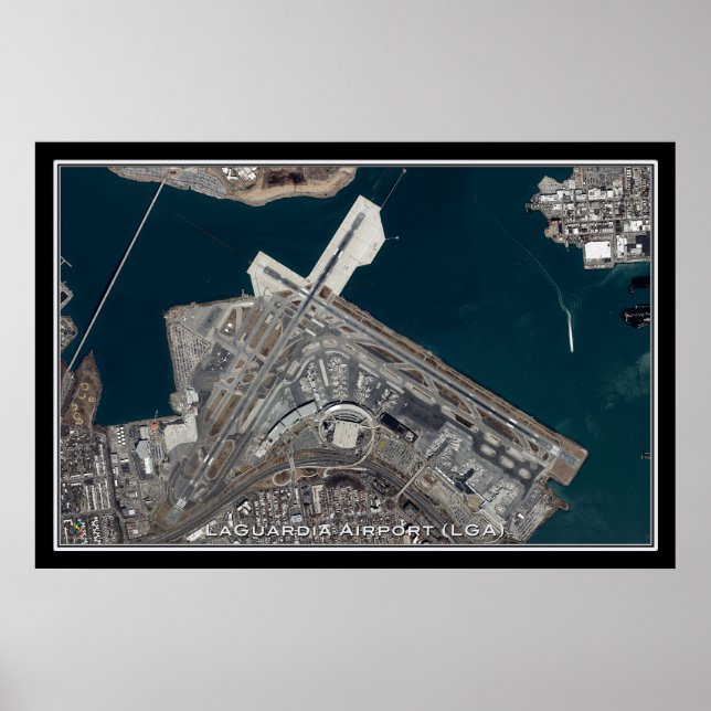 LaGuardia Airport New York Satellite Poster Karta (Framsidan)