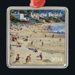 Laguna Beach, Orange County, CA Julgransprydnad Metall<br><div class="desc">Laguna Beach i Orange County är en av de mest populära stränderna i södra Kalifornien. Stranden är liten och tjock med konst- och strandbutiker. Även en populär strand för att se delfiner och tidvatten i bassäng.</div>