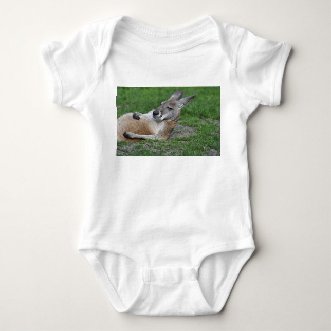 Laid-back Kangaroo T Shirt (Framsida)