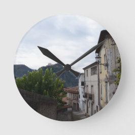 Laino Borgo Rund Klocka
