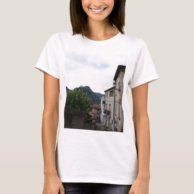 Laino Borgo T Shirt (Framsida)