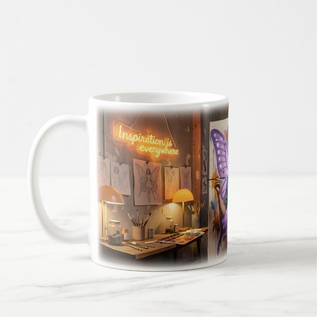 Läkande vingar i en midnattskonststudio-mugg kaffemugg (Vänster)