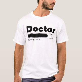 Läkarutbildning Pågående Rolig Medicinskola Laddni T Shirt