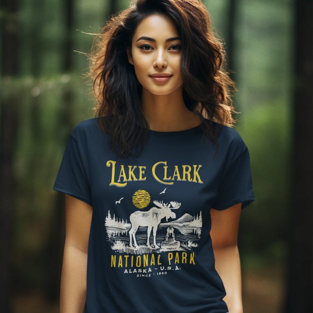 Lake Clark National Park Retro Woodland Scene T Shirt (Skapare uppladdad)