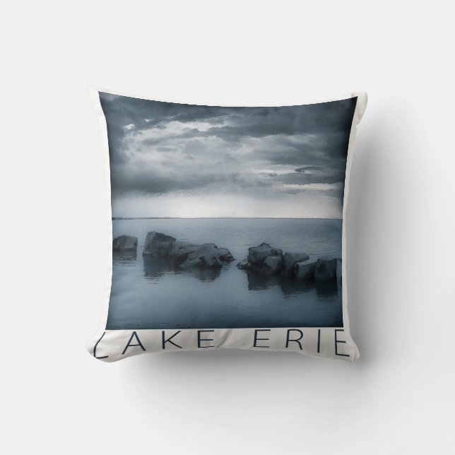 Lake Erie - moln och stenar Kudde (Framsida)