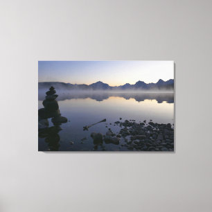 Lake McDonald vid soluppgång I Canvastryck