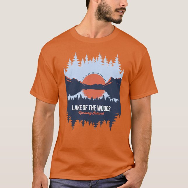 Lake Ofhe Woods Norway Island Lake With Mountain A T Shirt (Framsida)