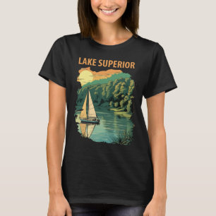 Lake Superior Segelbåts Skog Retro Resa T Shirt