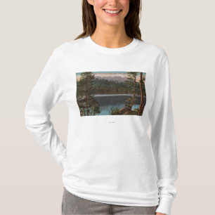 Lake Tahoe CA - som tittar över kaskad sjön Tee