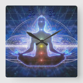 LÄKEMEDEL I LOTUS POSITION CHAKRA II FYRKANTIG KLOCKA