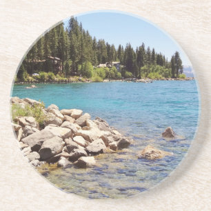 Lakes Tahoe frikänd bevattnar med snöig berg Underlägg Sandsten