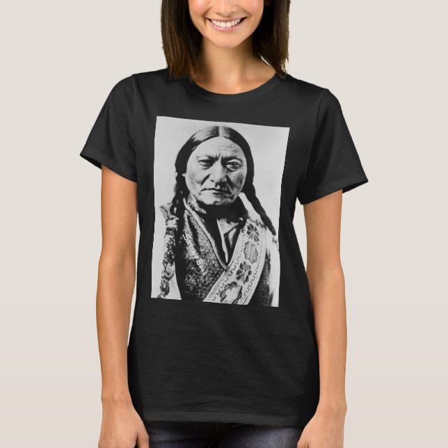 Lakota Chief Surrender: Sitta Bull Fort Buford T Shirt (Framsida)