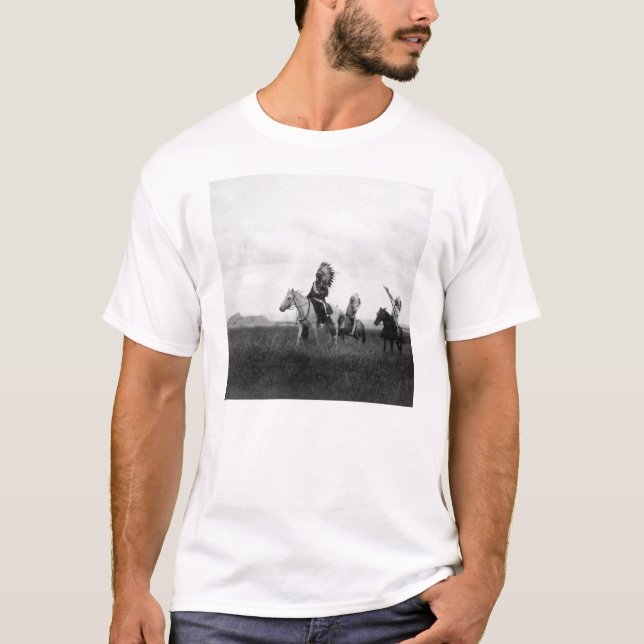 Lakota krigareskicklig ryttare tee (Framsida)