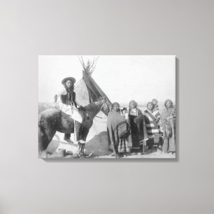 Lakota kvinnor med spädbarn och manen på hästry canvastryck