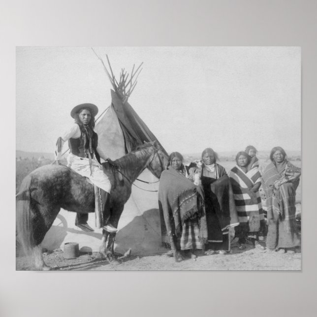 Lakota Women with Infants and Man on Horseback Poster (Framsidan)