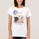 Lamb Kön Neutral babystötare T Shirt<br><div class="desc">Lamb Kön Neutral Baby Shower T Shirt - Embark på en "baaaby" äventyr under en stjärnstuderad himlar med vår ewe-nique Gender Neutral Lamb Baby Shower t shirt design. Den här visuella designen har en charmerande vattenfärgslamm som skapar en ljuvlig och lekfull atmosfär för det kommande firande. Slappna av för att...</div>
