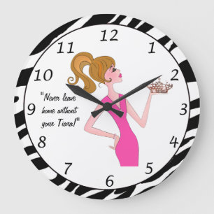 "Lämna aldrig hem utan din tiara!" DIVA Clock Stor Klocka