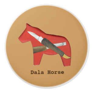 Lämnat Facing Dala Horse Carvers Ceramic Knob Knopp