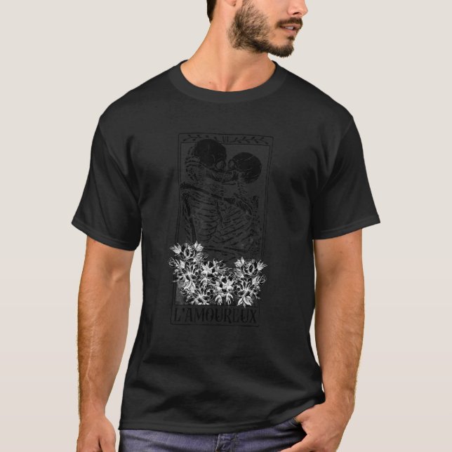 L'amoureux Tarot Card Skeleton Kissing Aesthetic M T Shirt (Framsida)