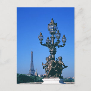 Lamp på Pont Alexandre III Bridge och Vykort