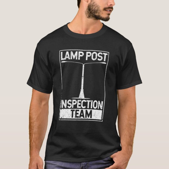 Lamp Post Inspection Team Geocaching Funny Geocach T Shirt (Framsida)
