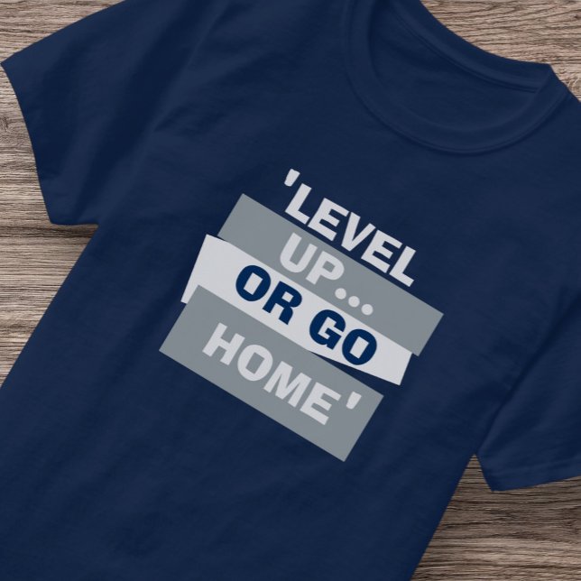 Lämplighetsnivåanpassade sportar som passar Retro  T Shirt (Skapare uppladdad)