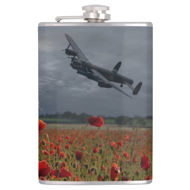 Lancaster Bomber över en vallmo Fält Fickplunta (Framsidan)