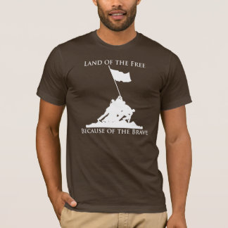 Land av det fritt, på grund av indiankrigaren: Iwo T-shirt