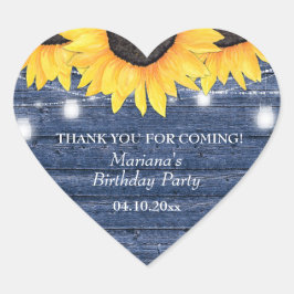 Land Blue Solros på Wood Birthday Hjärtformat Klistermärke