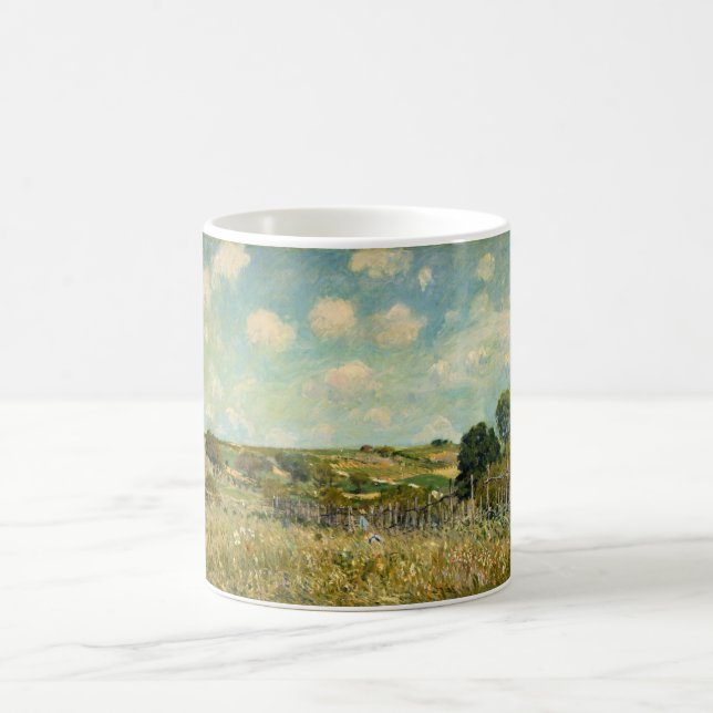 Land Meadow Landscape (av Alfred Sisley) Kaffemugg (Center)