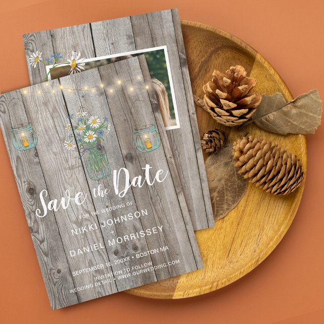 Land Rustic String Ljus Burk Wildblomfoto Spara Datumet (Country Rustic String Lights Jars Wildflower Photo Save The Date)