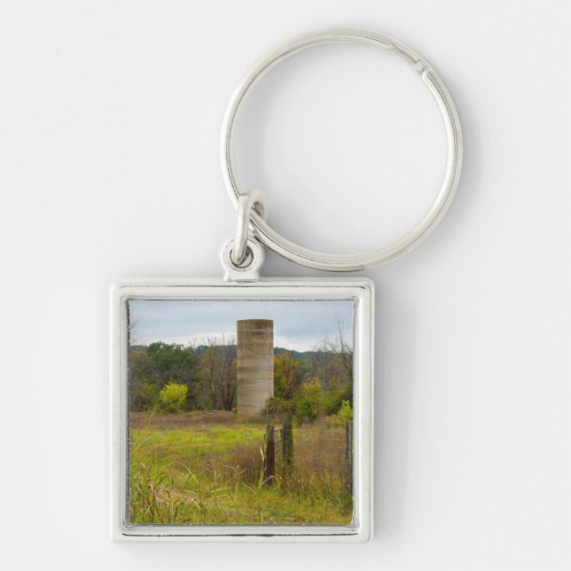 Land Silo Fyrkantig Silverfärgad Nyckelring (Framsidan)