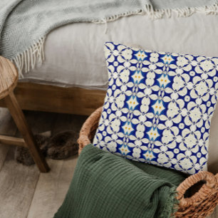Land Stil Pillow i kräm och blått Kudde