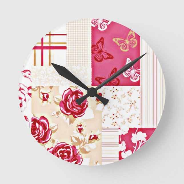 Land Sweet Ruby Red Wall Clock Rund Klocka (Framsida)
