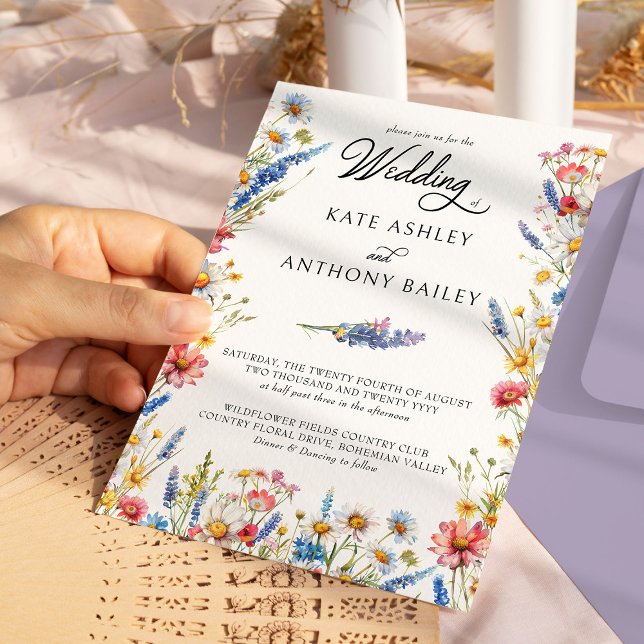 Land Wildblomme Söt Blommigt Bröllop Inbjudningar (Wedding Invitation from the Country Wildflower Wedding Collection by Darling & May)
