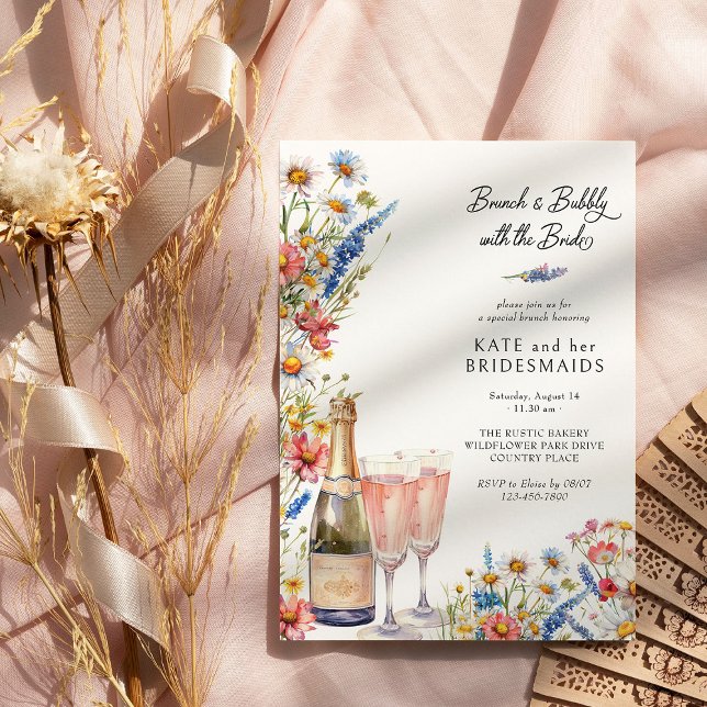 Land Wildblomsterbridesmaids Brunch och Bubly Inbjudningar (Brunch + Bubbly with Bride Invite from the Country Wildflower Wedding Collection by Darling & May)
