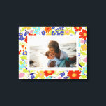 Landcape Wildblomma Ram Mors dag Gift Canva Canvastryck<br><div class="desc">Fira ett favoritfamiljeögonblick med den här anpassningsbarna vågrät fotograf canvas art och färgad,  painterly vild blomma mönster ram med redigerbar text och ge en av en vänlig gåva som hon kan hänga på väggen och vårda för alltid.</div>