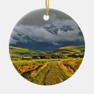 LANDLIG UTSIKT WALES JULGRANSPRYDNAD KERAMIK