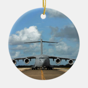 Landning av militär last flygplan julgransprydnad keramik