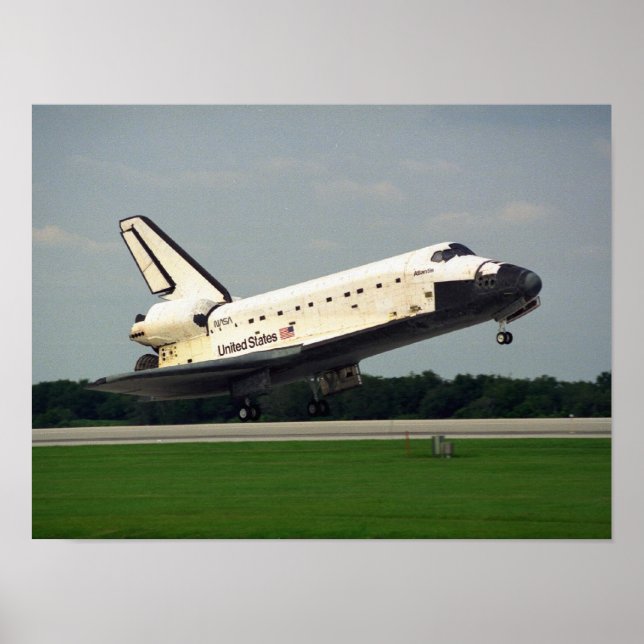 Landning av Space Shuttle Atlantis (STS-84) Poster (Framsidan)