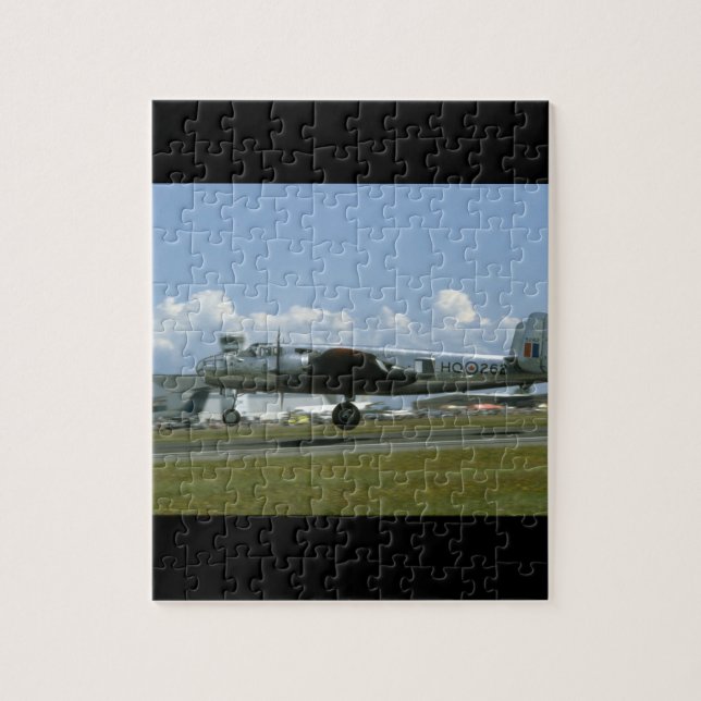 Landning B25. (flygplan; b25_WWII-flygplan Pussel (Vertikal)