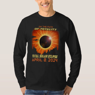 Landsbygd på totalitetens väg Total solförmörkelse T Shirt