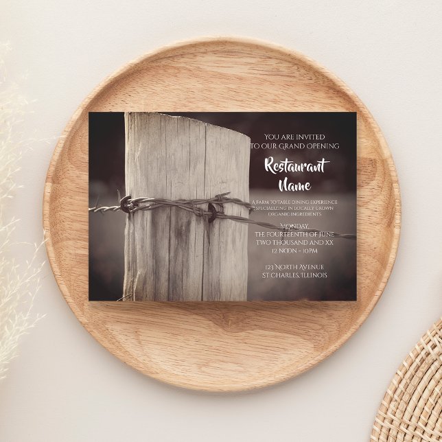 Landsbygdsstängslet efter en restaurang, stor öppn inbjudningar (Skapare uppladdad)