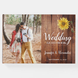 Landsbyggsbröllop av solrosfoto från Rustic-lada Gästböcker