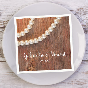 Landsbyggsbröllopet Rustic Pearls och Barn Wood Pappersservett